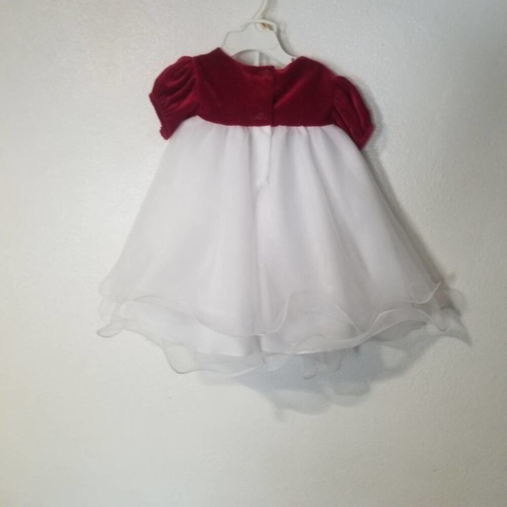 Rare edition red and white dress size 12mos‎